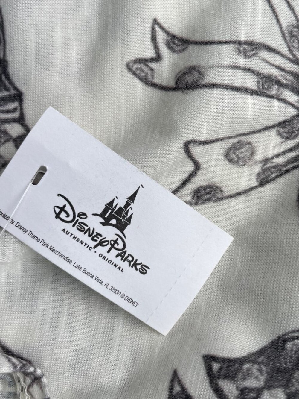 Disney Parks Bow Print Tee | NWT | Women’s Medium | Poly/Rayon Blend - Picture 5 of 8
